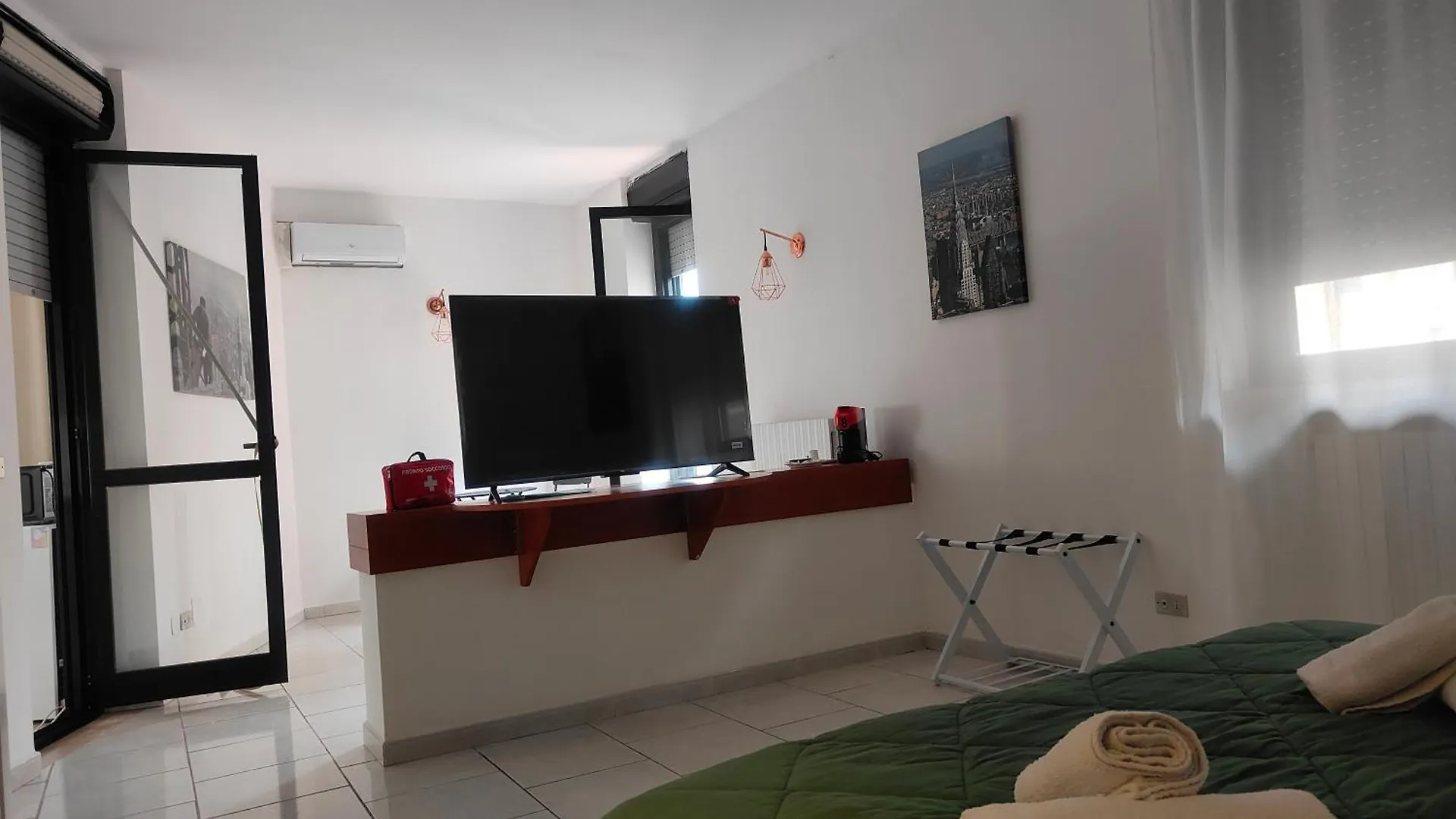 Cconforthotels Extramurale Apartment Bari 0*,  Italia